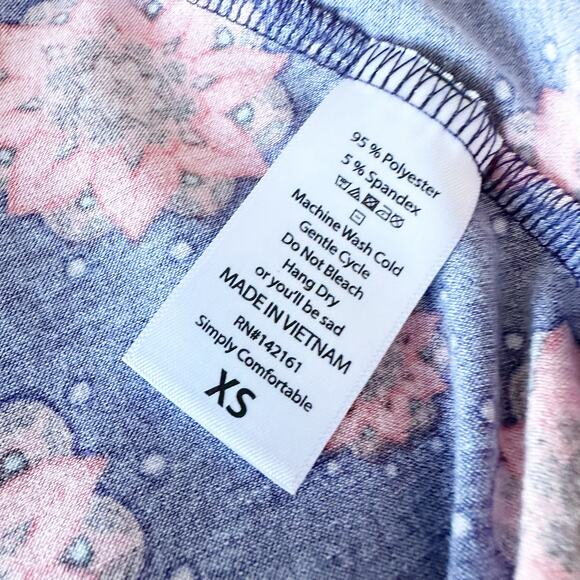 LuLaRoe XS Carly Dress Navy Pink Floral Swing Stretch Knit Pocket Size xs - Picture 6 of 12